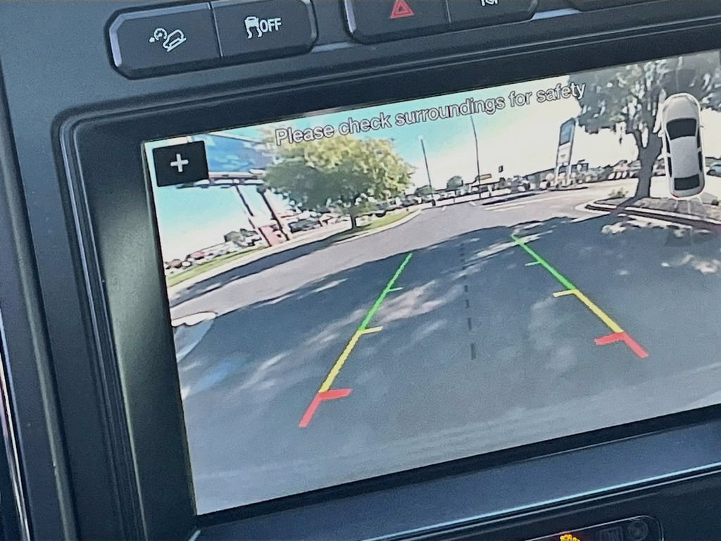 Used 2018 Ford Expedition Limited w/ Equipment Group 301A AWD/4WD image 14
