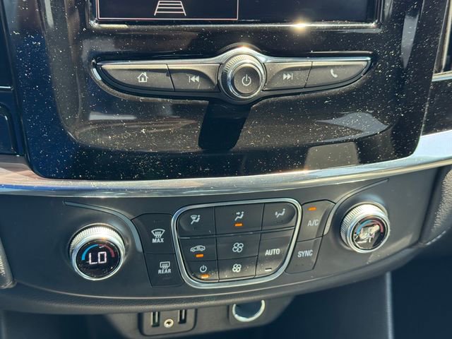 Certified 2023 Chevrolet Traverse LT w/ LPO, Cargo Package image 16