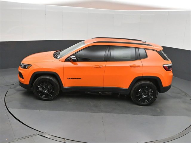 New 2026 Jeep Compass Latitude image 33