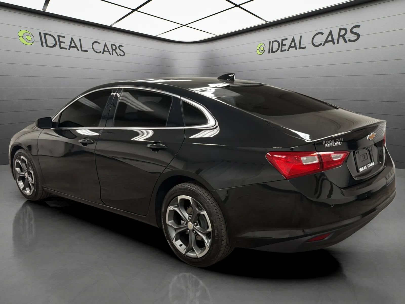 Used 2024 Chevrolet Malibu LT FWD image 7