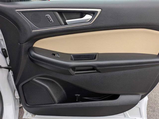 Certified 2022 Ford Edge SEL w/ Convenience Package image 22