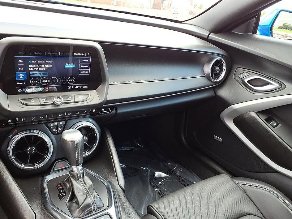 Used 2024 Chevrolet Camaro LT w/ Technology Package RWD image 26