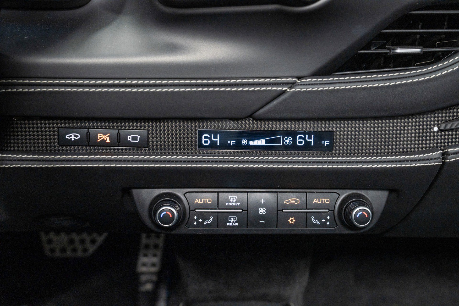 Used 2021 Ferrari F8 Tributo image 25