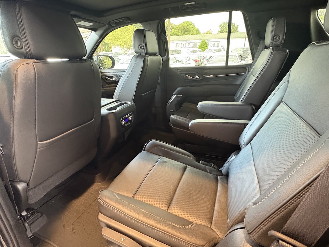 Used 2021 GMC Yukon Denali w/ Denali Premium Package RWD image 25