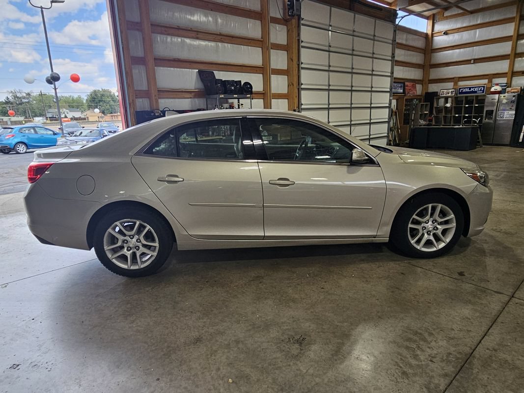 Used 2014 Chevrolet Malibu LT w/ Power Convenience Package FWD image 9