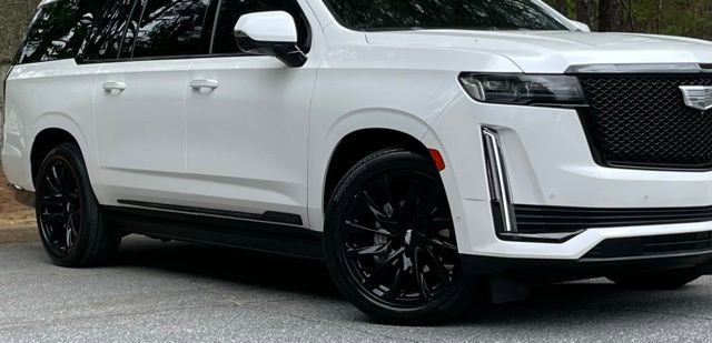 Used 2022 Cadillac Escalade ESV Sport w/ Touring Package AWD/4WD image 10