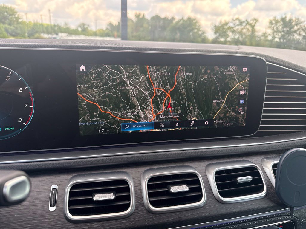 Used 2021 Mercedes-Benz GLS 450 4MATIC image 4