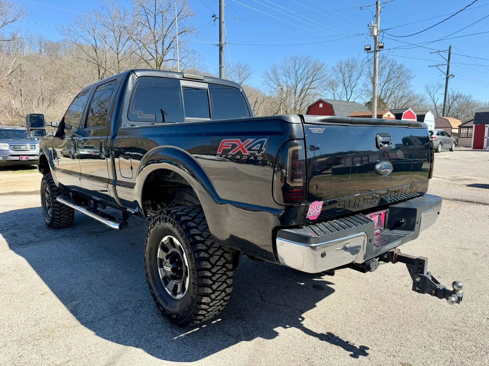 Used 2012 Ford F250 Lariat w/ Lariat Interior Pkg image 10