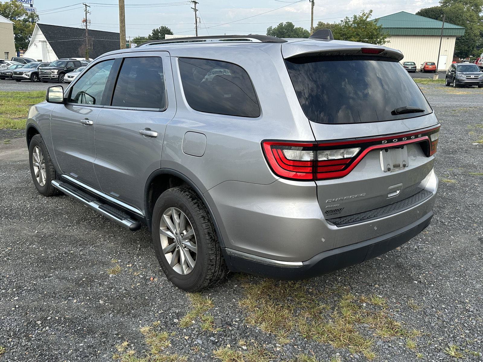 Used 2017 Dodge Durango SXT w/ Quick Order Package 23B AWD/4WD image 6