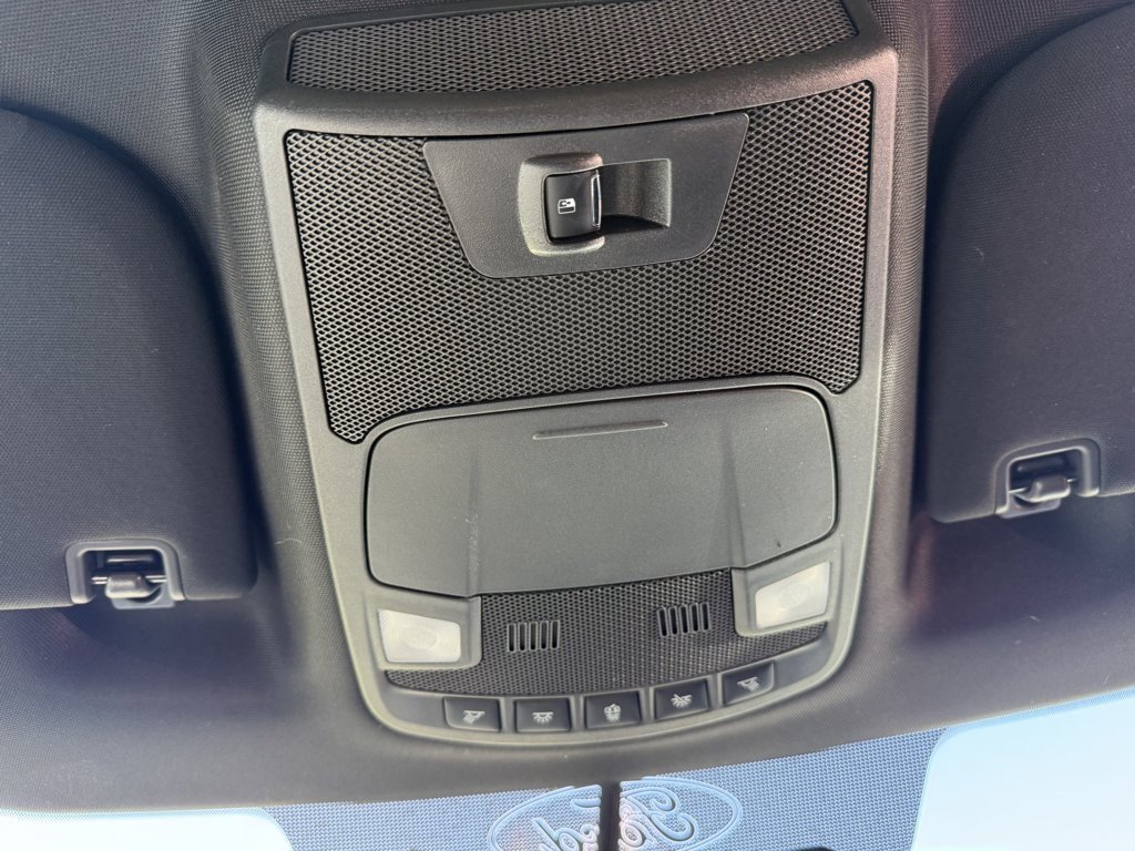 Used 2018 Ford F150 XLT w/ Equipment Group 302A Luxury AWD/4WD image 28