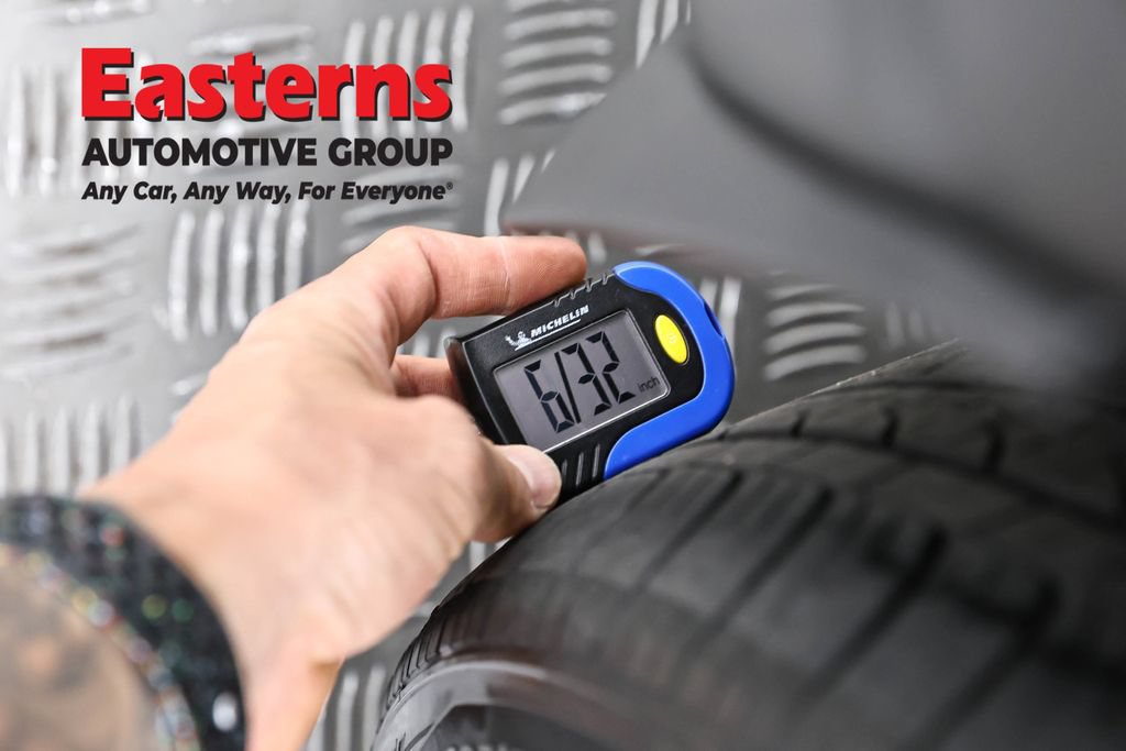 Used 2024 Hyundai Venue Limited FWD image 29