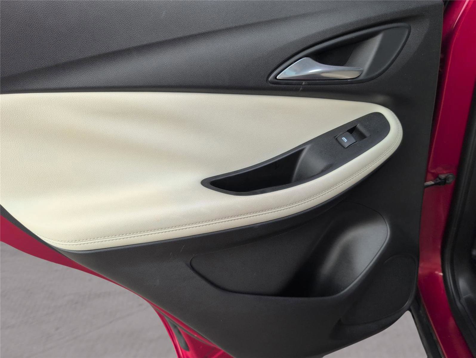 Used 2020 Buick Encore GX Preferred image 12