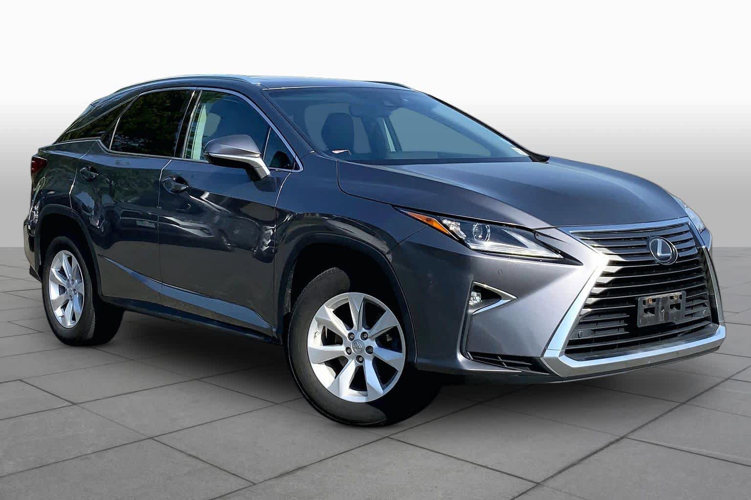 Used 2017 Lexus RX 350 AWD image 3