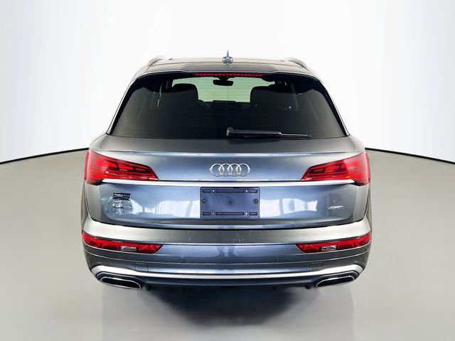 Used 2023 Audi Q5 2.0T Premium Plus w/ Premium Plus Package AWD/4WD image 7