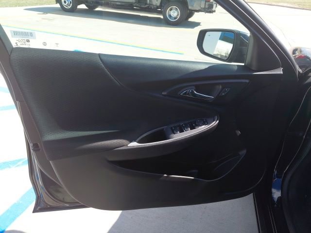 Used 2024 Chevrolet Malibu LT w/ Midnight Edition FWD image 14