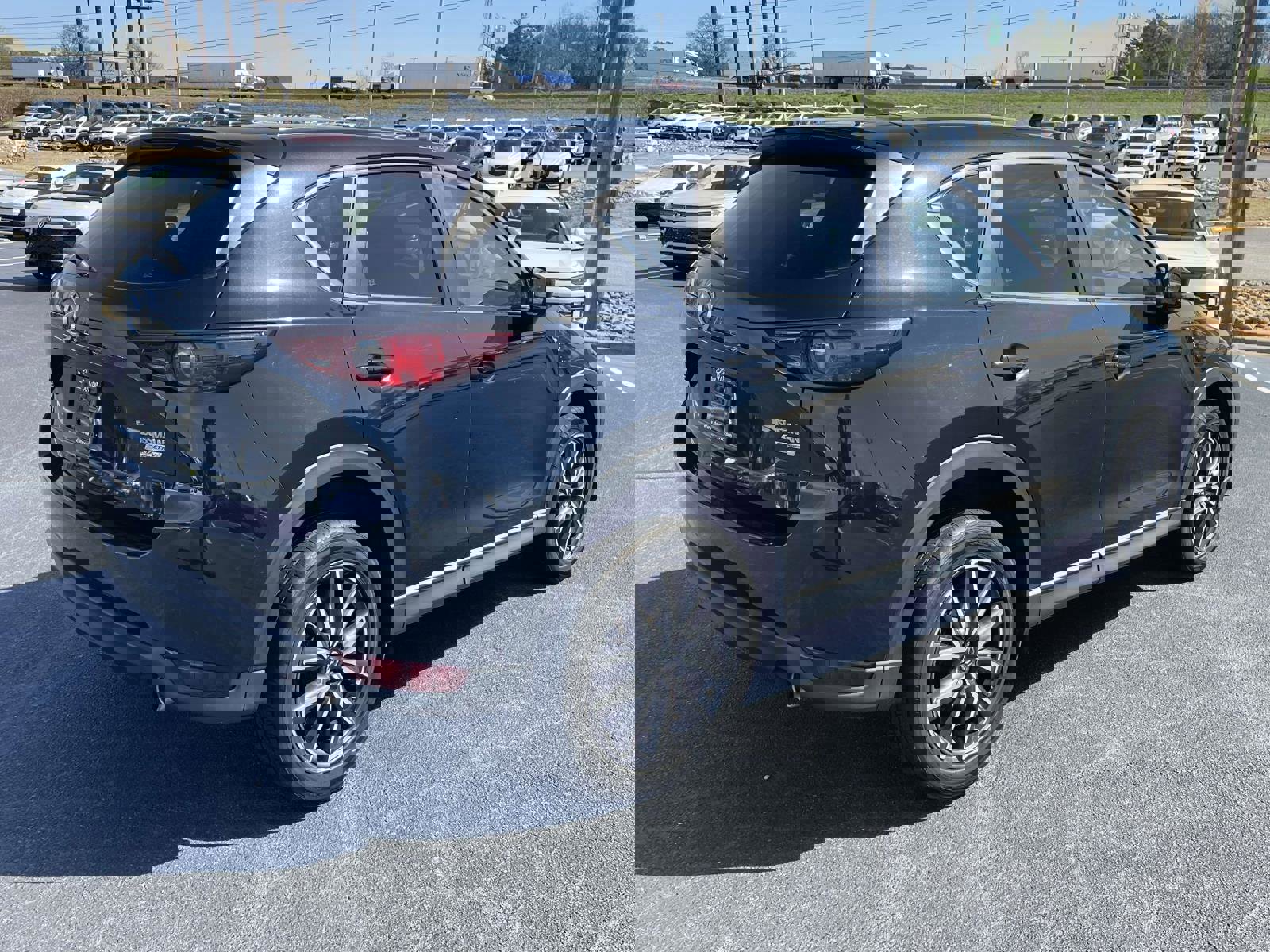 Used 2018 MAZDA CX-5 Touring w/ Preferred Equipment Package image 6