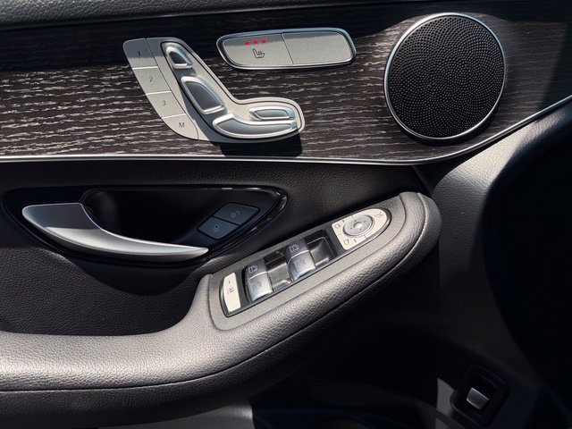 Certified 2022 Mercedes-Benz GLC 300 4MATIC image 15