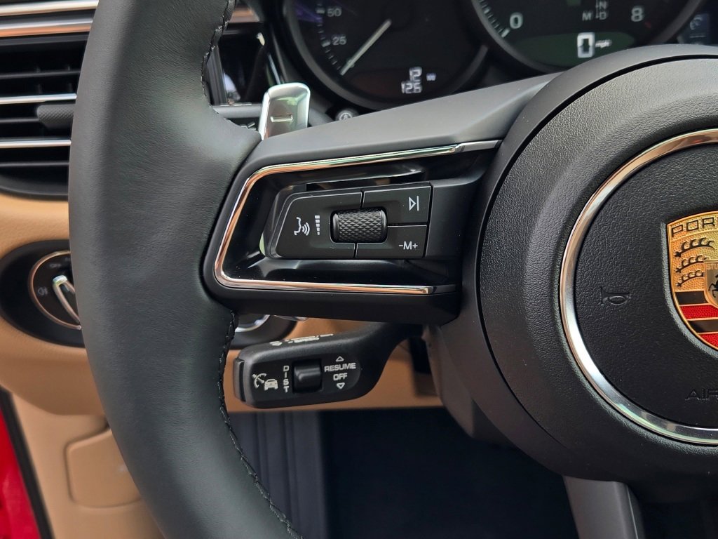 New 2026 Porsche Macan image 29