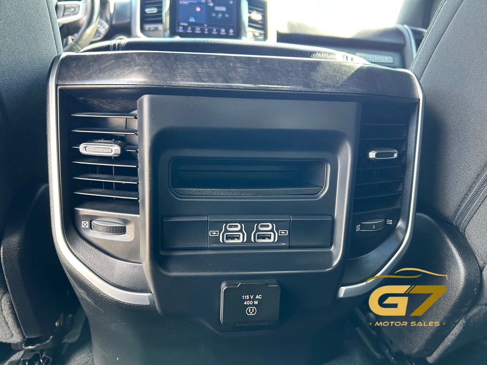Used 2022 RAM 1500 Big Horn AWD/4WD image 40