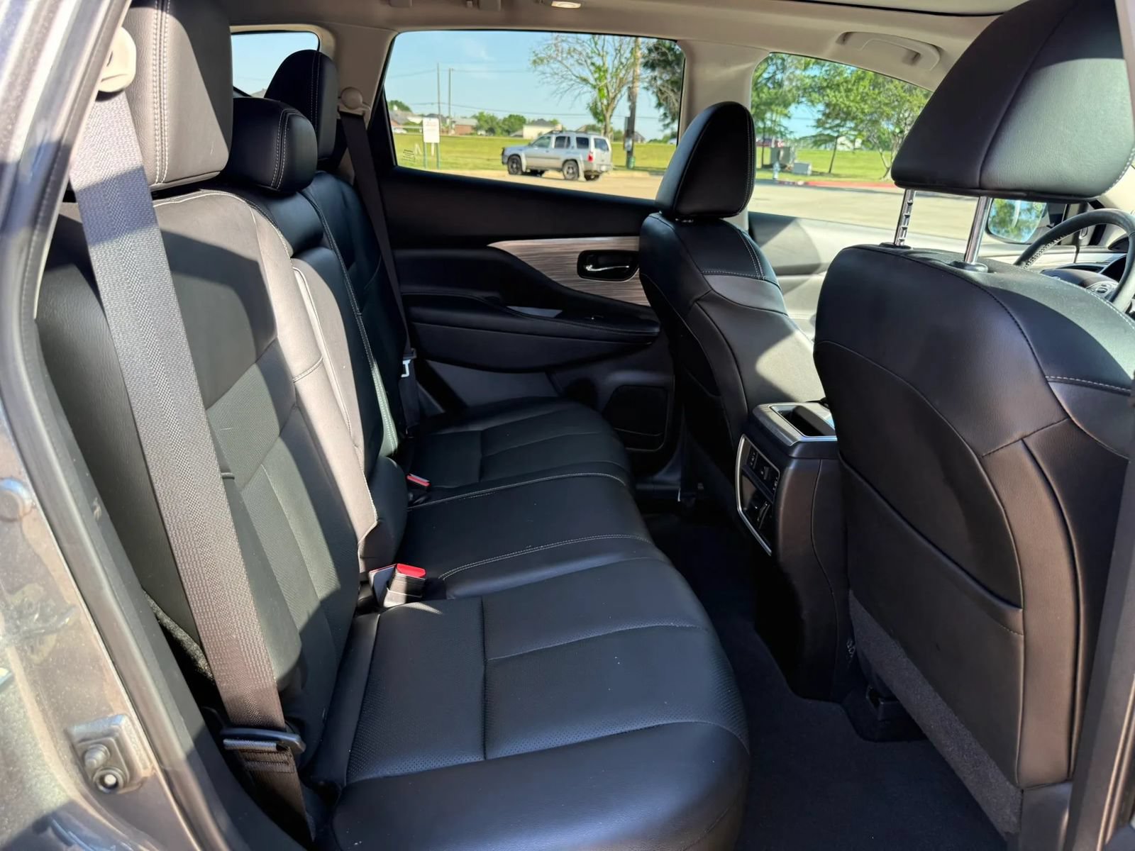 Used 2018 Nissan Murano Platinum FWD image 17