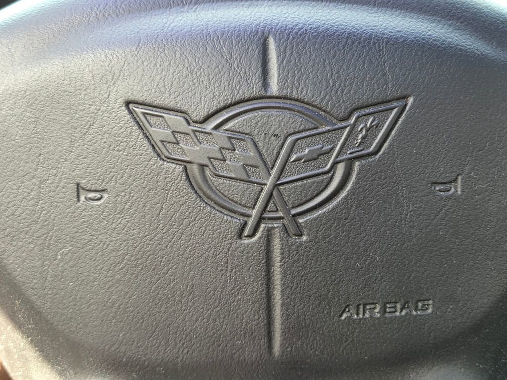 Used 1999 Chevrolet Corvette Coupe w/ Memory Pkg RWD image 30