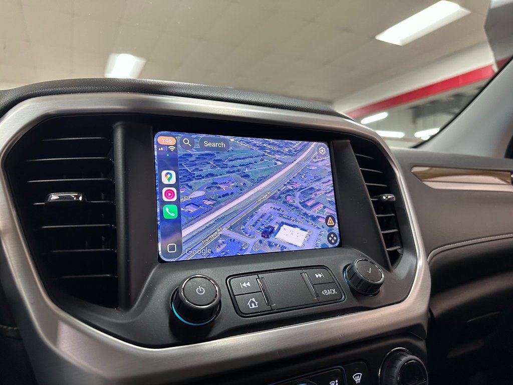 Used 2023 GMC Acadia SLE w/ Driver Convenience Package image 26