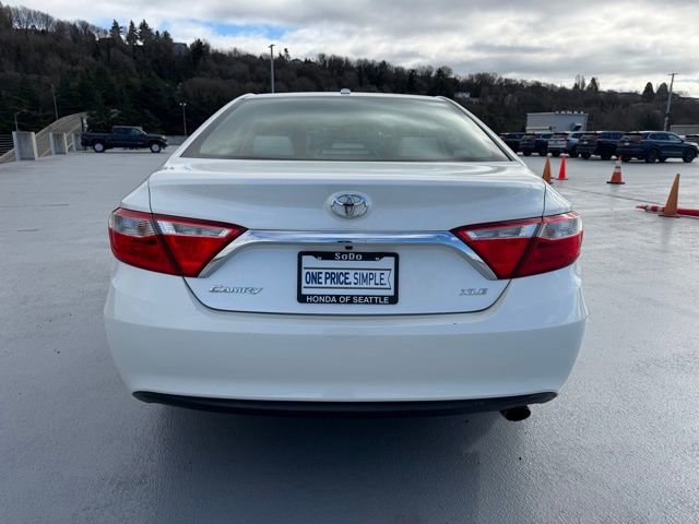 Used 2015 Toyota Camry XLE w/ Convenience Package image 7
