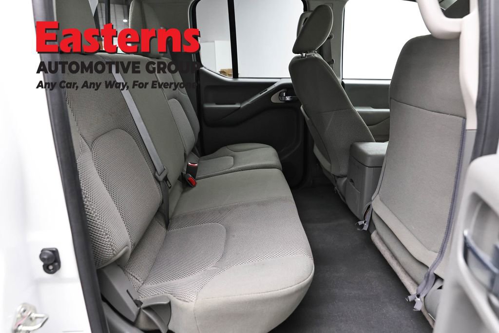 Used 2019 Nissan Frontier SV RWD image 23