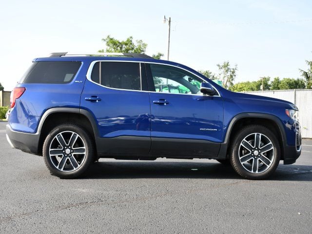 Used 2023 GMC Acadia SLT w/ Technology Package FWD image 8