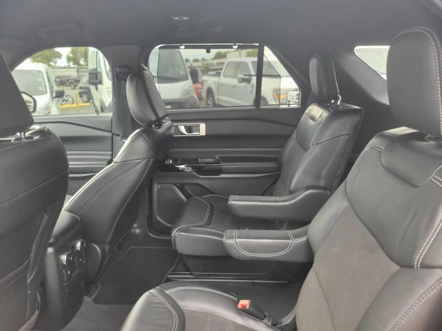 Used 2022 Ford Explorer ST image 13