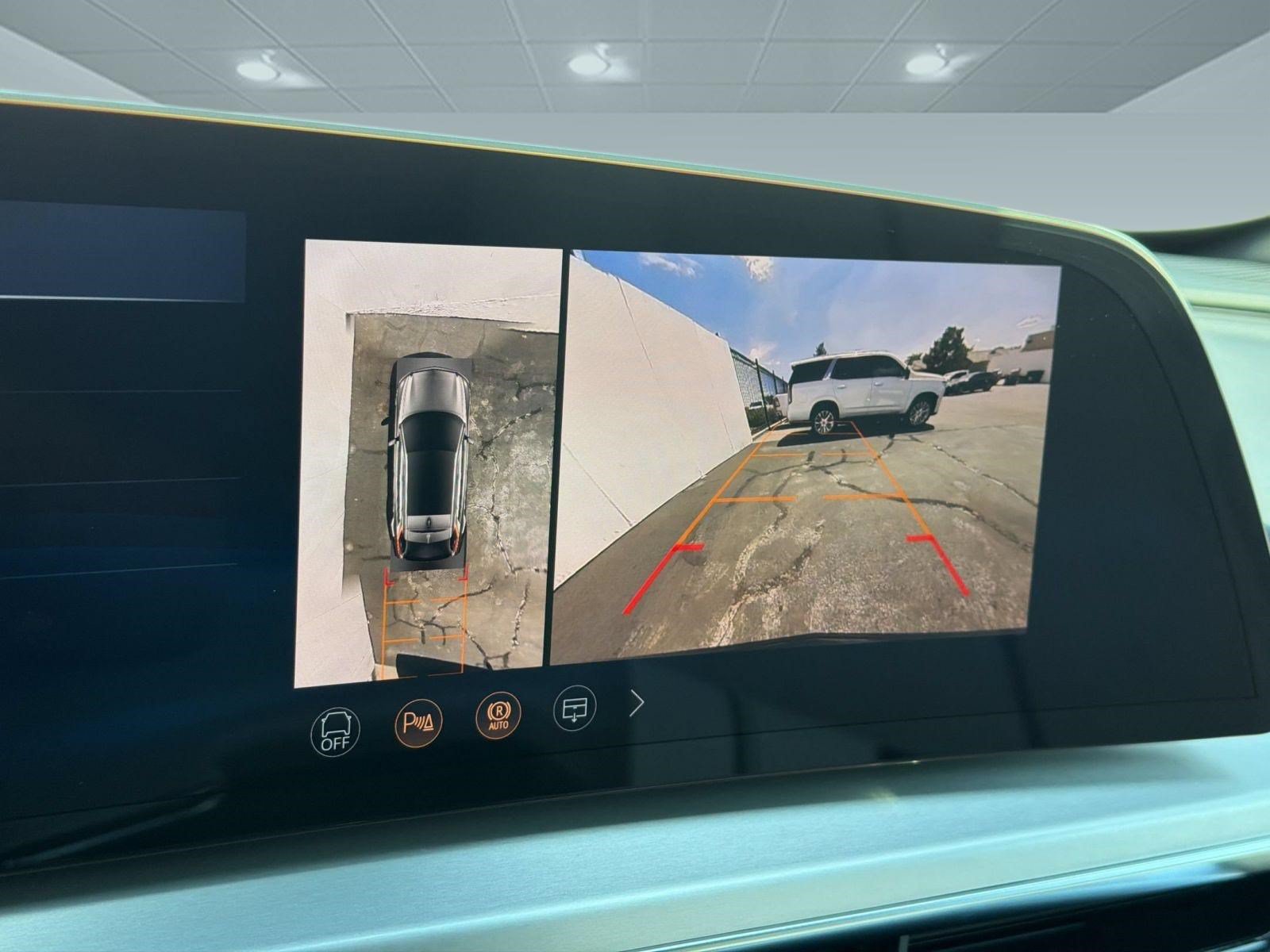 New 2027 Cadillac Lyriq Sport RWD image 18