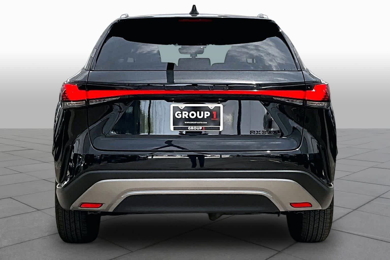 Used 2025 Lexus RX 350 Premium w/ Accessory Package (Z1) FWD image 5