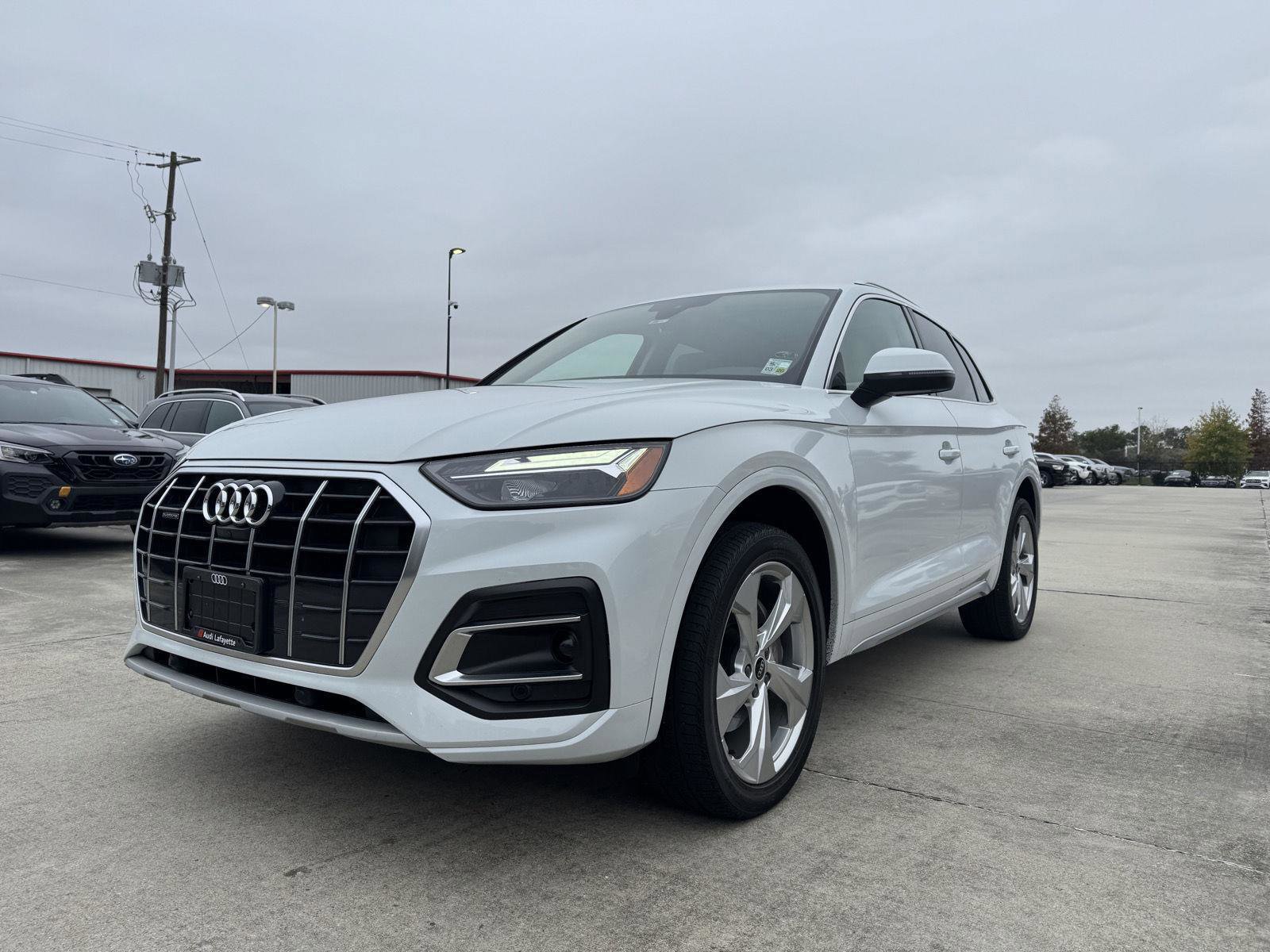 Used 2021 Audi Q5 Premium Plus image 3