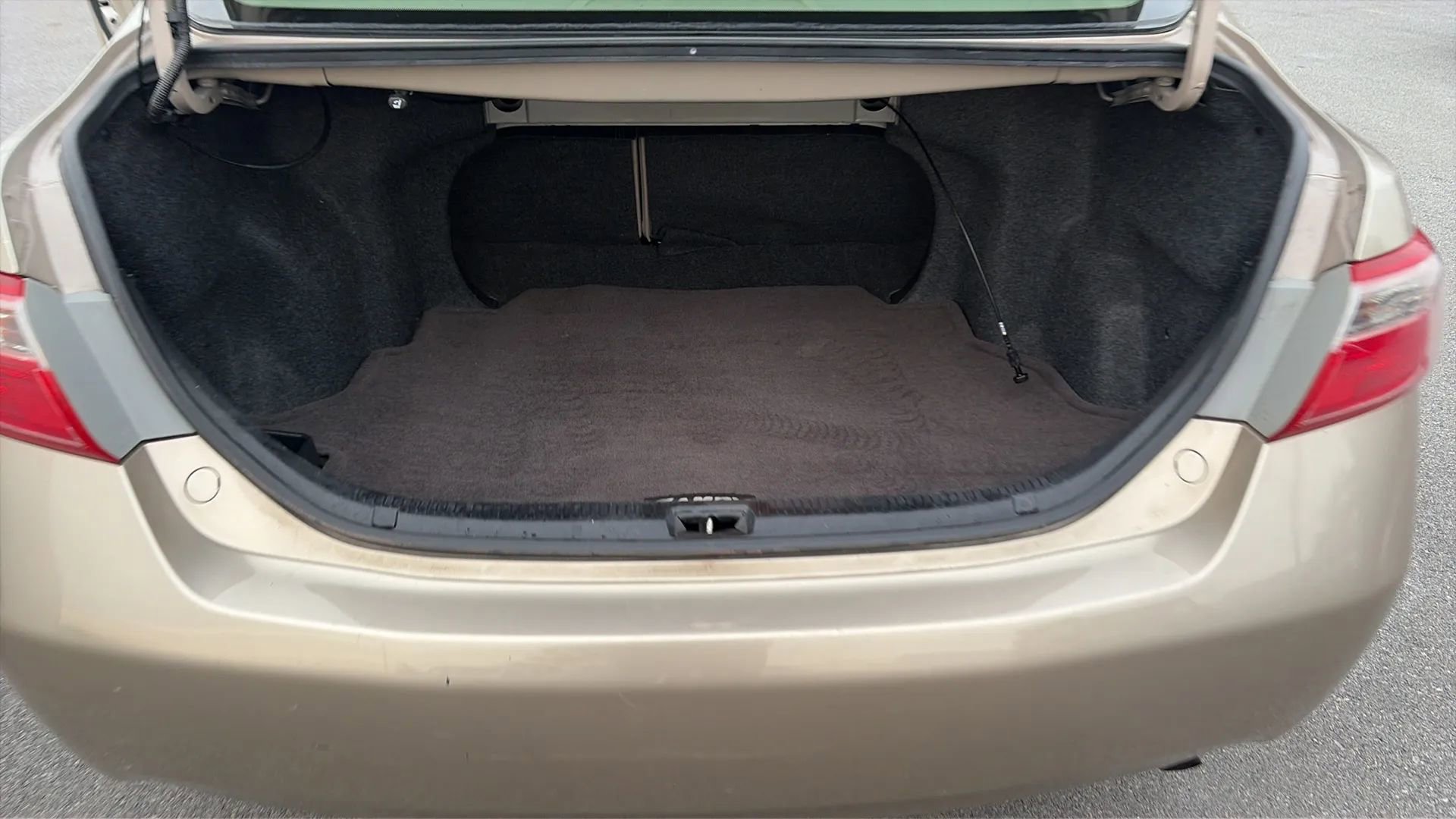 Used 2007 Toyota Camry LE image 41