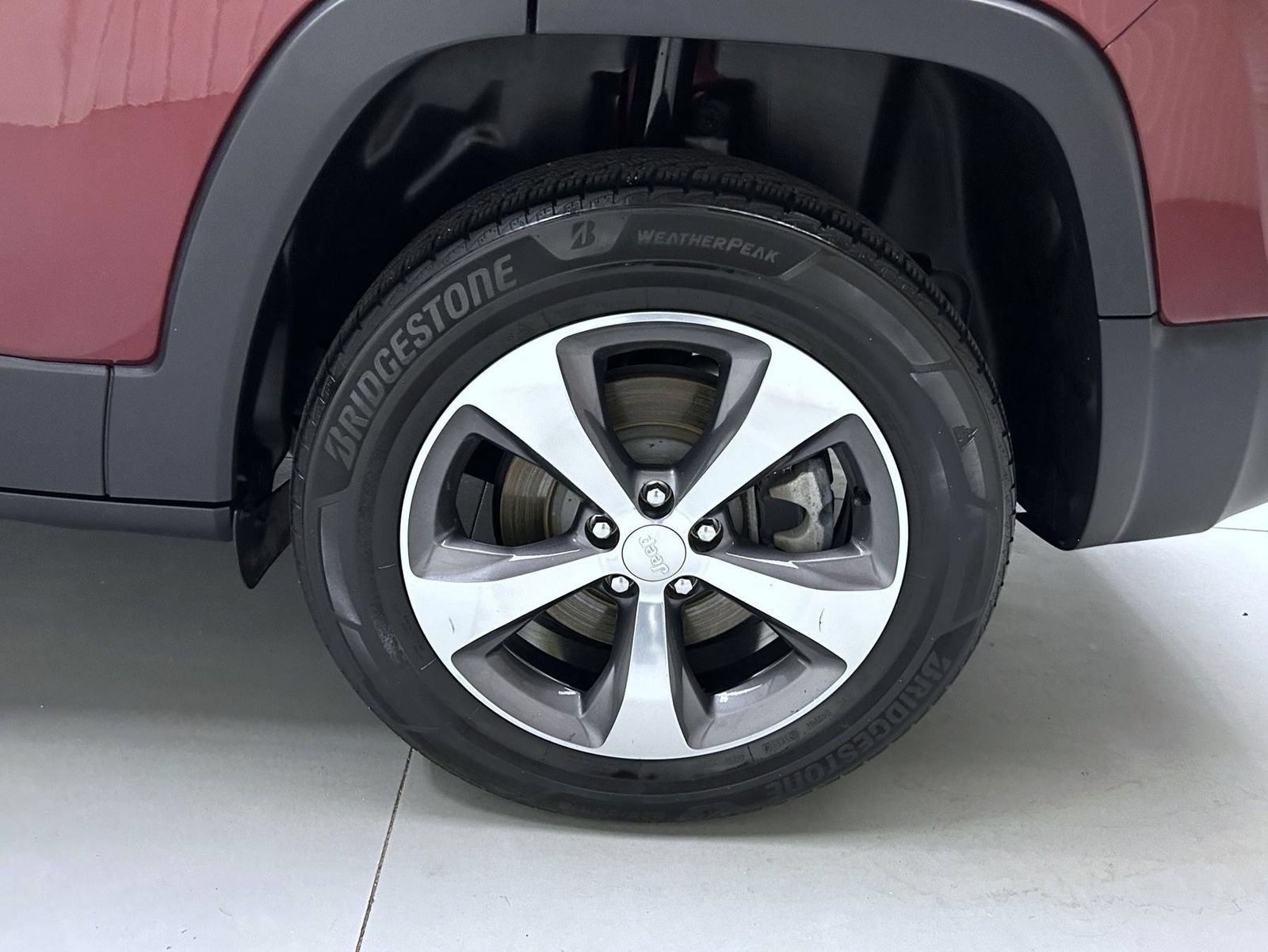 Used 2019 Jeep Cherokee Limited AWD/4WD image 22