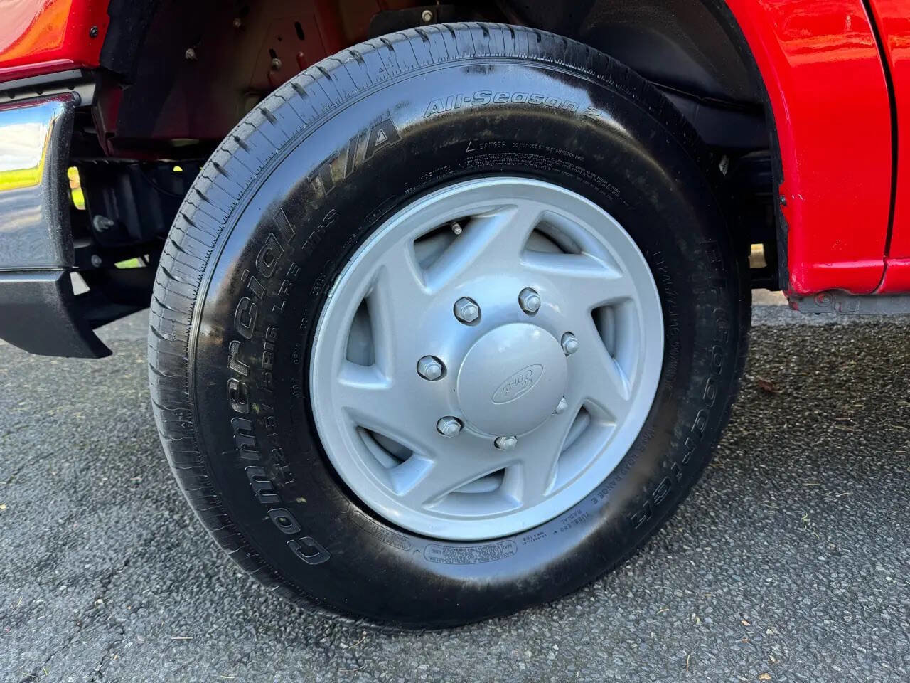 Used 2008 Ford E-350 and Econoline 350 Super Duty image 25