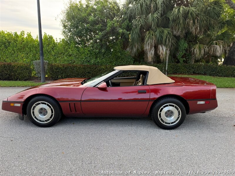 Used 1987 Chevrolet Corvette Convertible RWD image 10