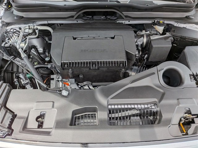 New 2025 Honda Pilot Touring image 32