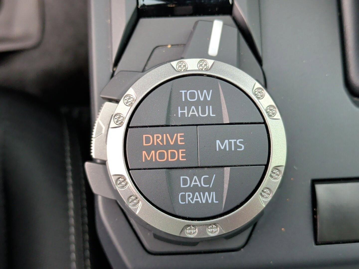 Used 2024 Toyota Tacoma TRD Off-Road AWD/4WD image 17