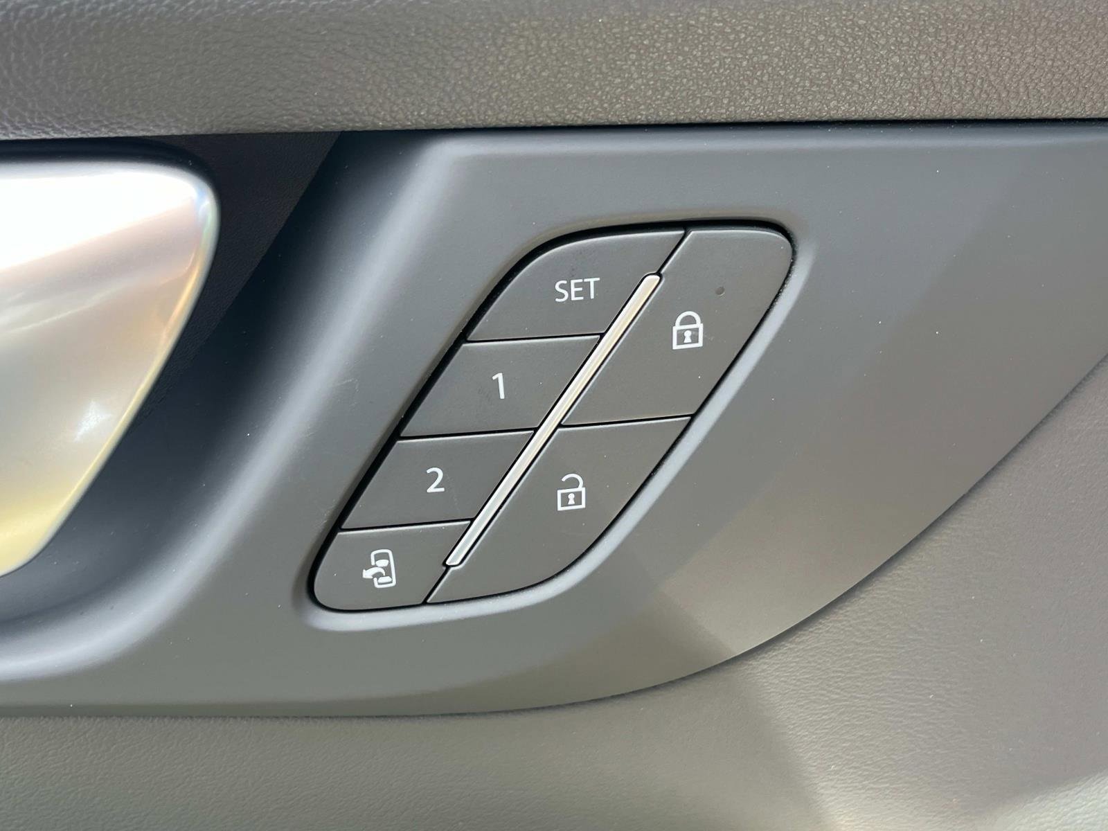 New 2026 Buick Enclave Preferred w/ Power Package image 25