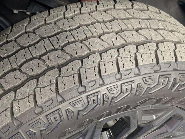 Certified 2025 Chevrolet Silverado 2500 LTZ w/ LTZ Plus Package AWD/4WD image 9