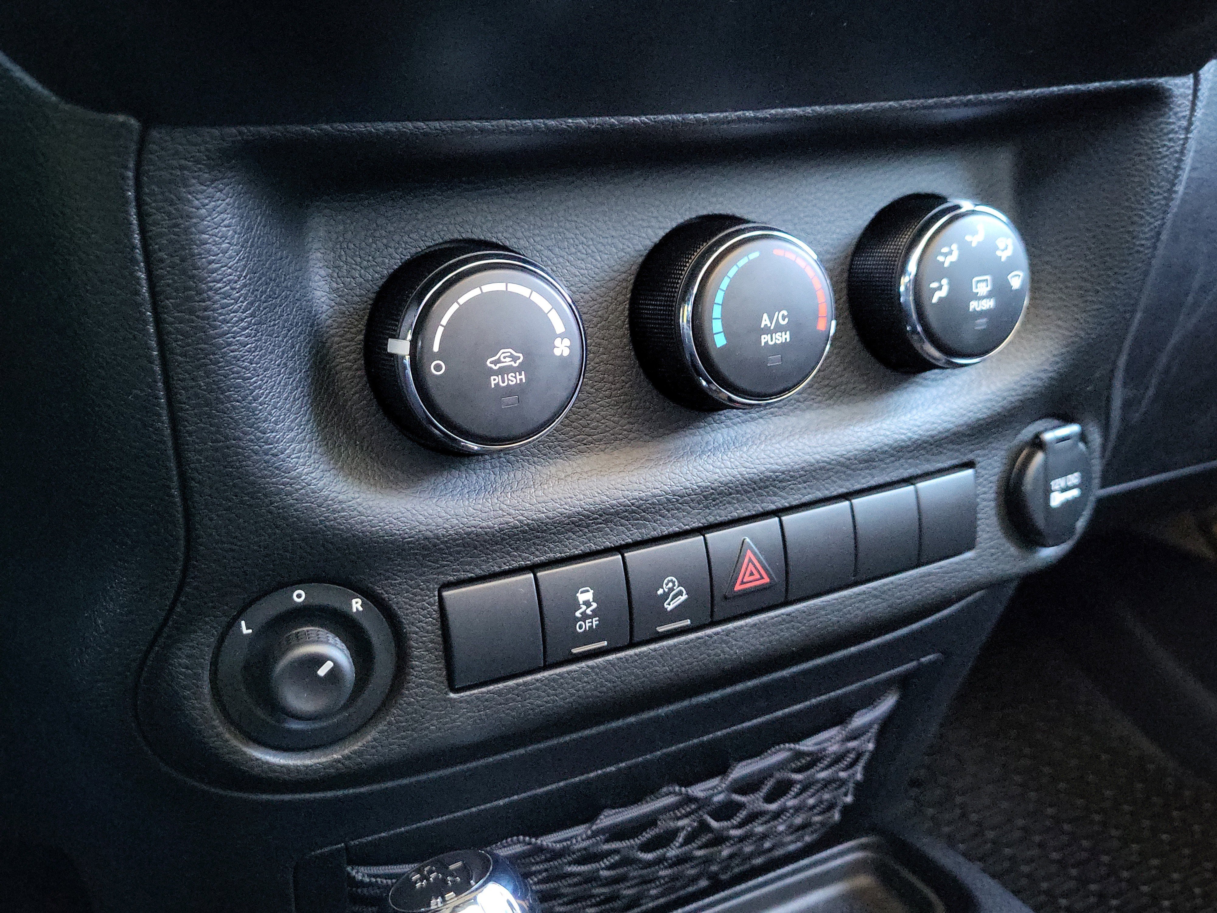 Used 2014 Jeep Wrangler Unlimited Sport w/ Quick Order Package 24S image 22