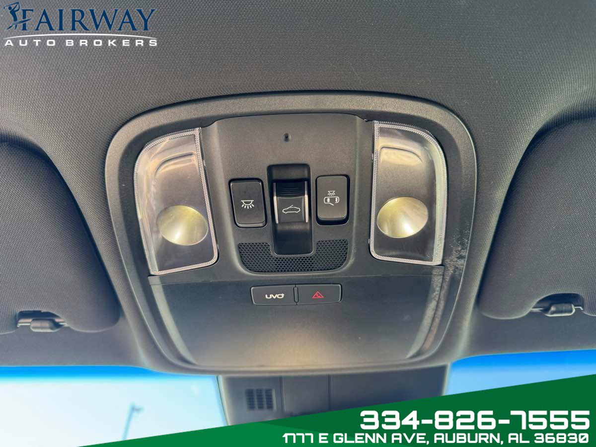 Used 2022 Kia Stinger GT2 image 22