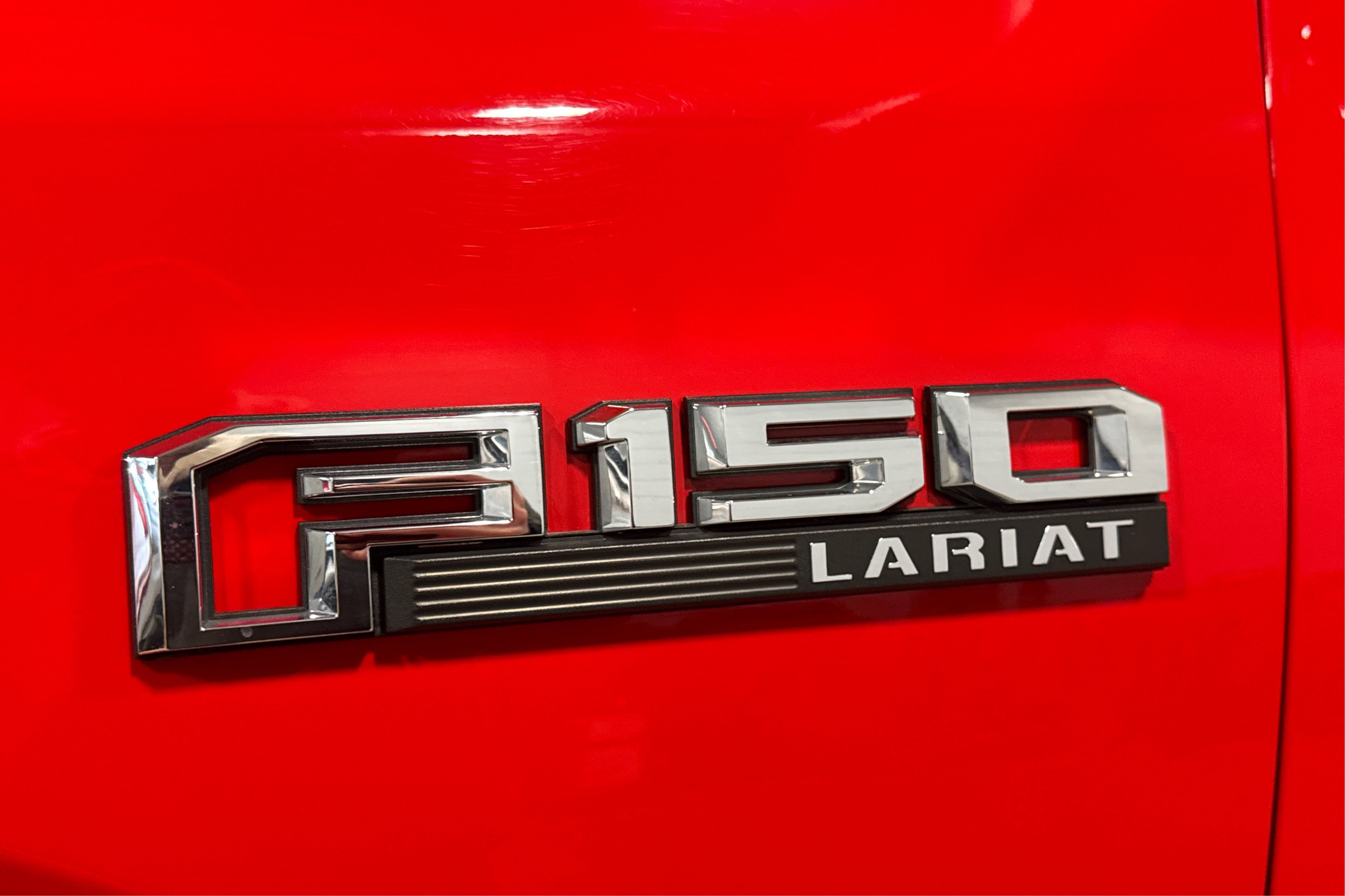 Used 2020 Ford F150 Lariat w/ Equipment Group 502A Luxury image 14