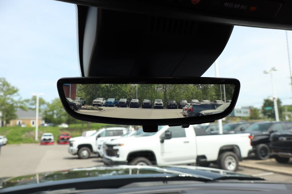 Used 2025 GMC Sierra 1500 AT4X AWD/4WD image 33
