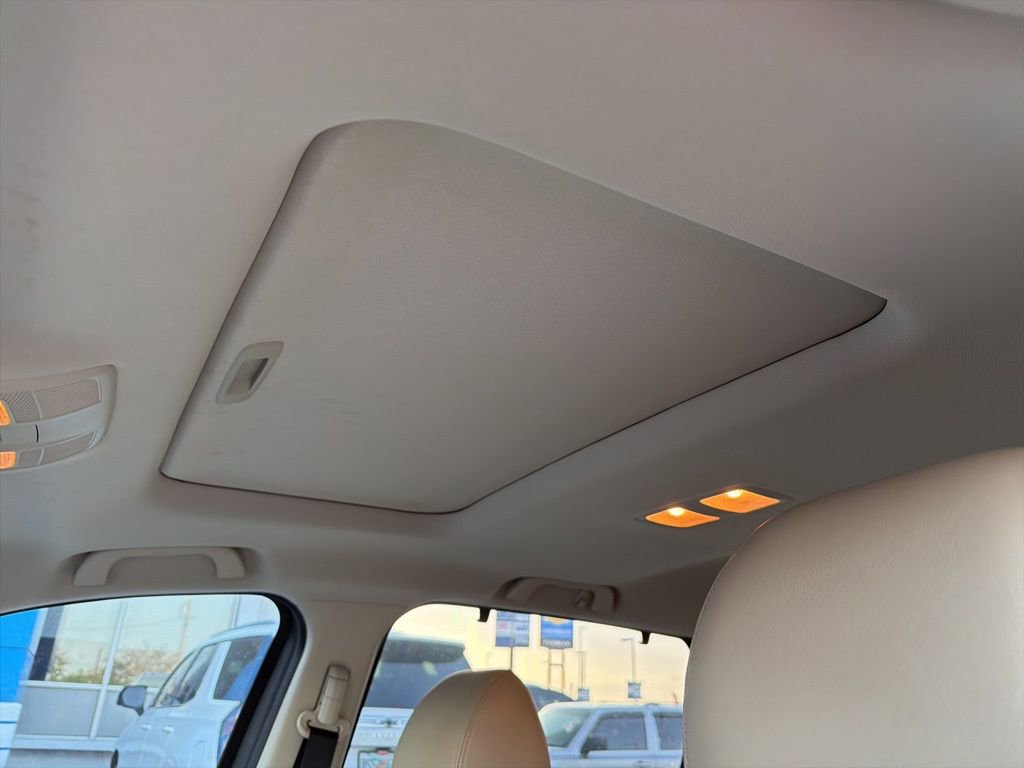 Used 2019 MAZDA CX-9 Touring w/ Touring Premium Package image 3