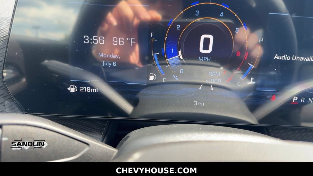 New 2027 Chevrolet Equinox LT w/ Convenience Package II FWD image 16