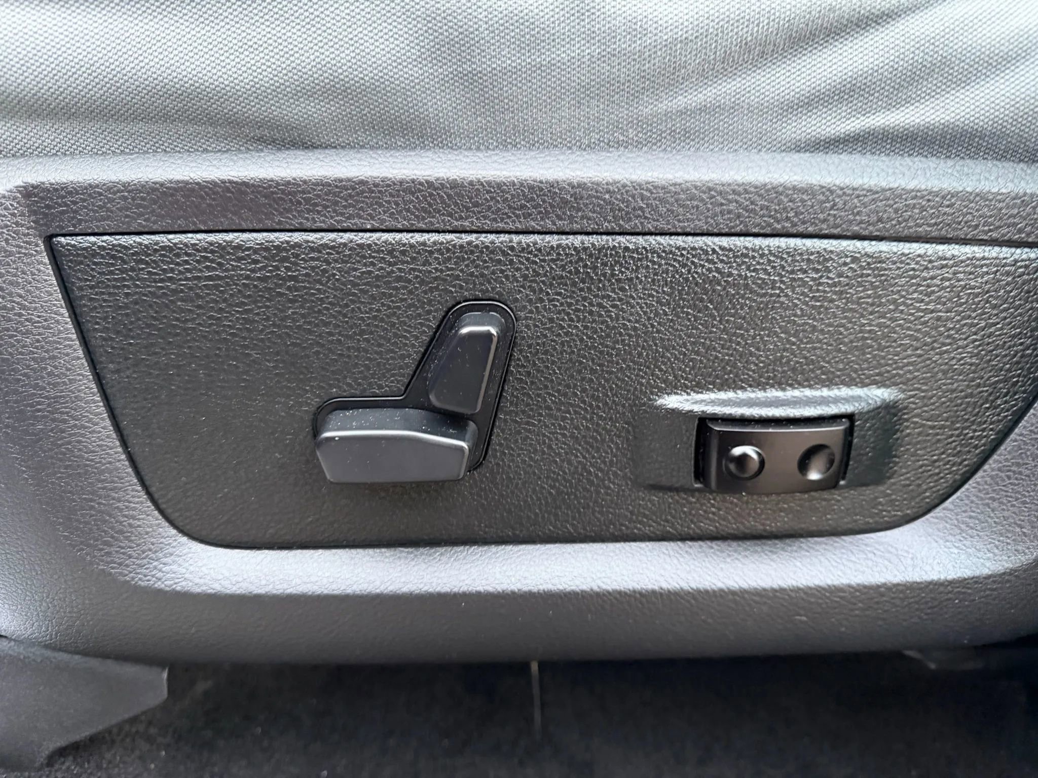 Used 2016 RAM 1500 Big Horn image 30