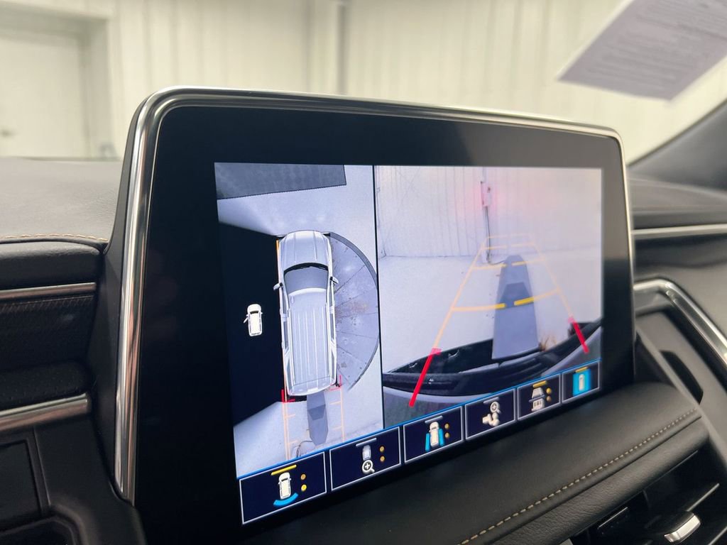 Used 2021 GMC Yukon AT4 w/ AT4 Premium Plus Package image 16