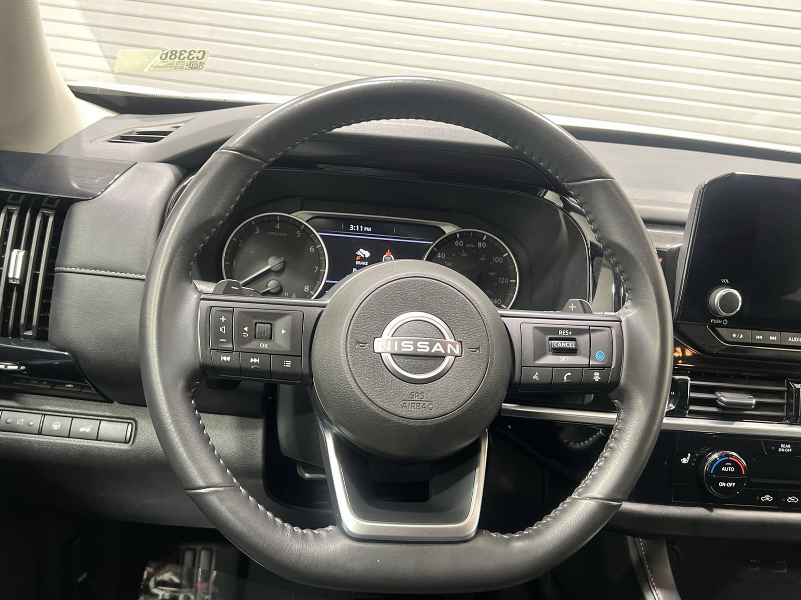 Used 2025 Nissan Pathfinder SV AWD/4WD image 14